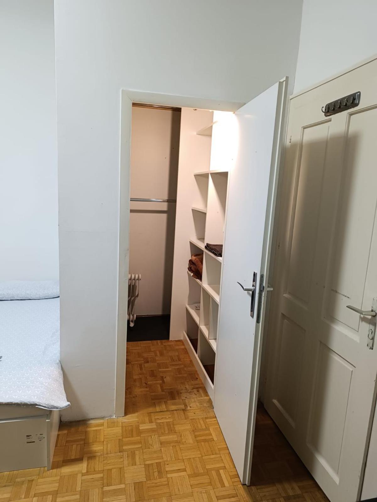 Wohnung In Der Naehe Wiener Stadthalle Und Zentrum 9 Extérieur photo